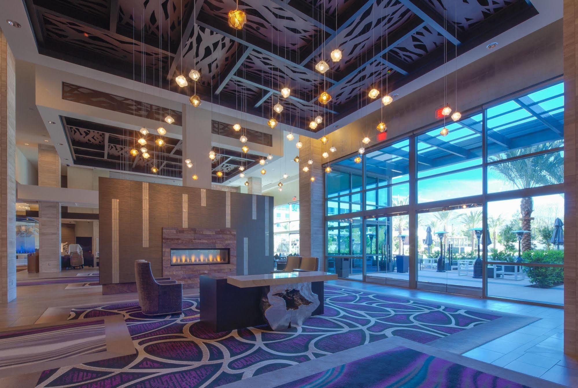 Viejas Casino & Willows Hotel Алпайн Екстериор снимка