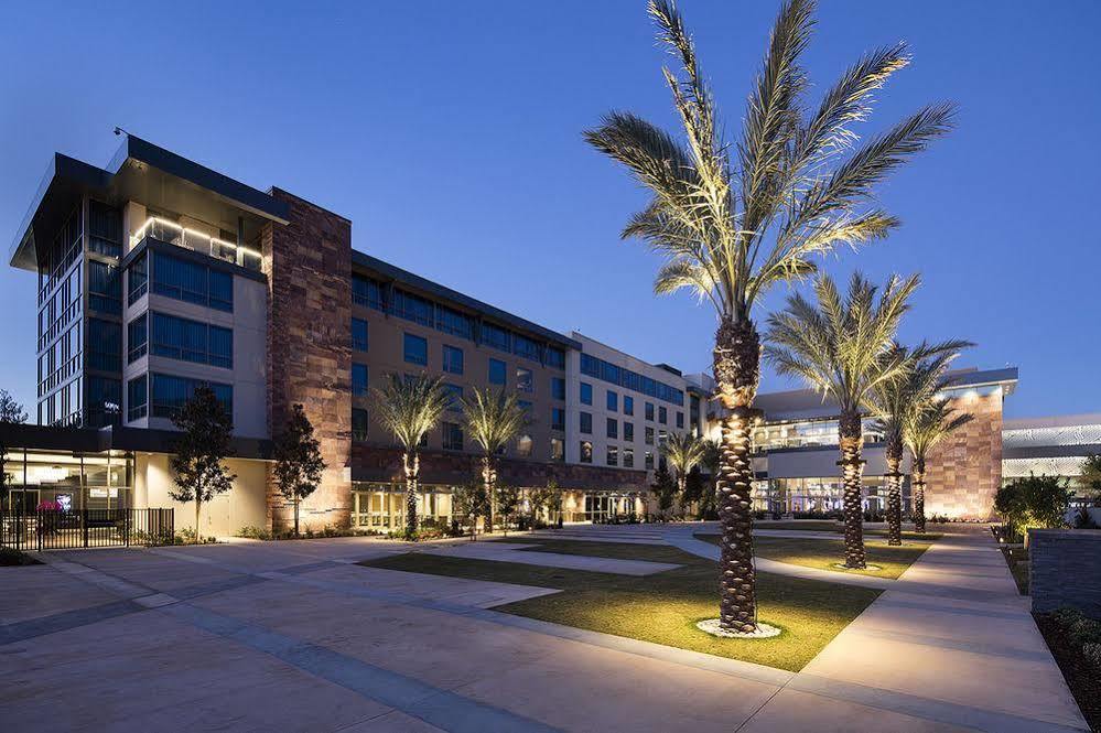 Viejas Casino & Willows Hotel Алпайн Екстериор снимка